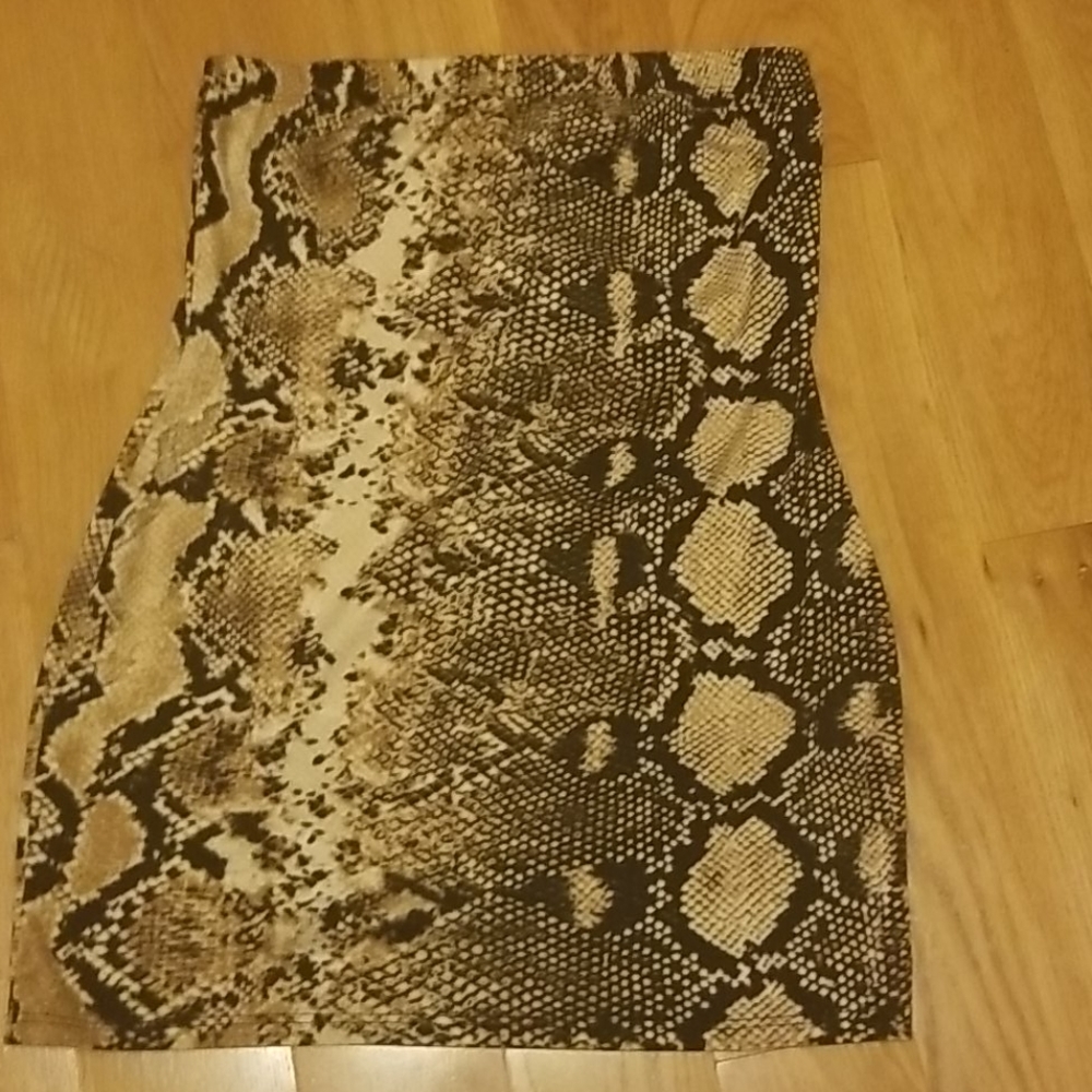 A cheetah design dress